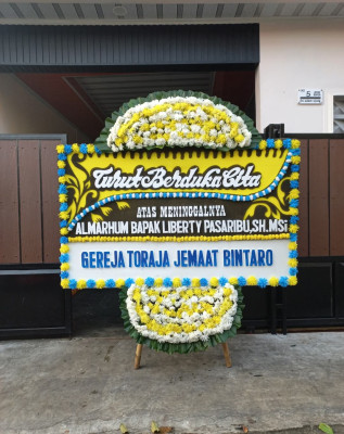 Papan Bunga Duka di Rimbo Pengadang