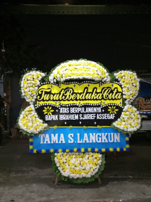 Papan Bunga Duka di Rimbo Pengadang